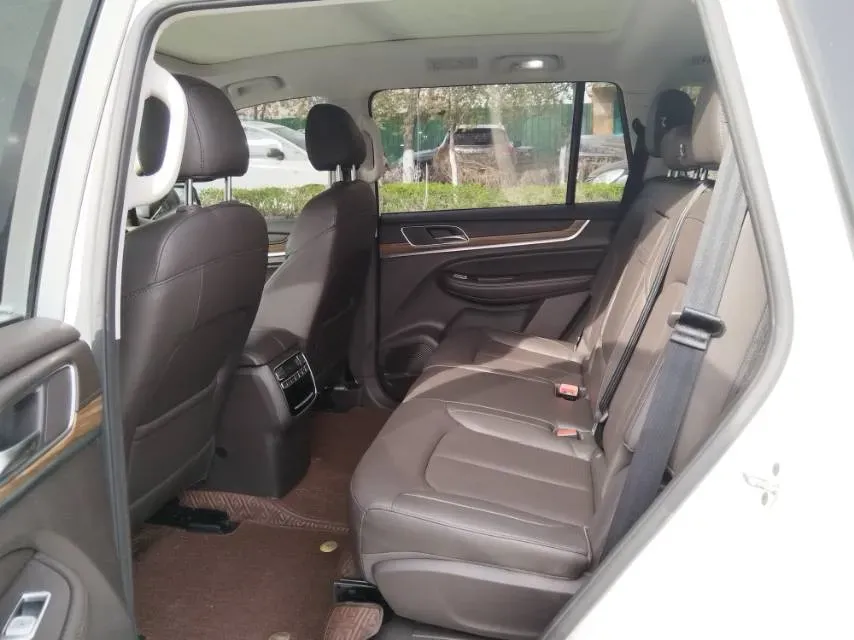 2019 Roewe RX8 2.0T 222HP L4 6AT,autocango,china used car exporter,china ev exporter,chinese used car exporter,chinese used ev exporter