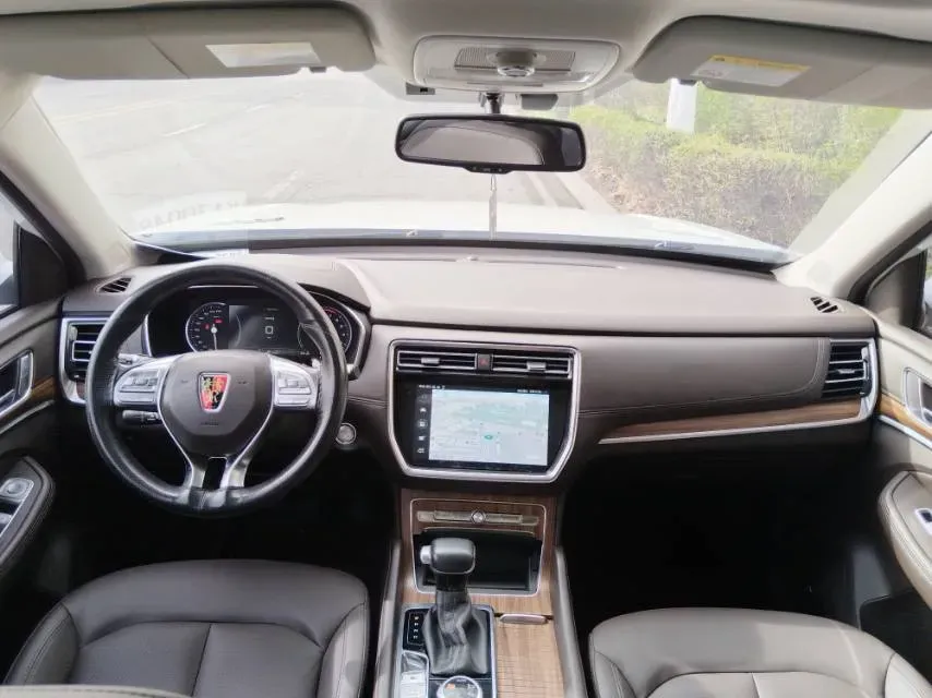 2019 Roewe RX8 2.0T 222HP L4 6AT,autocango,china used car exporter,china ev exporter,chinese used car exporter,chinese used ev exporter