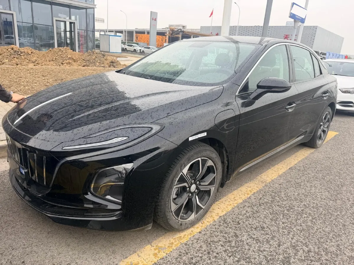 2023 HongQi E-QM5 BEV 54KWH,autocango,china used car exporter,china ev exporter,chinese used car exporter,chinese used ev exporter