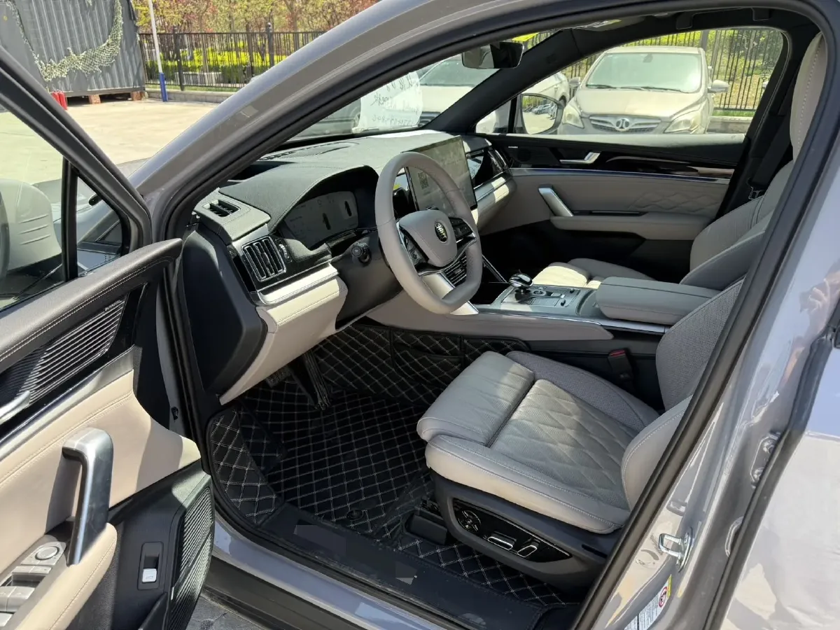 2025 BYD Tang 1.5T 156HP L4 E-CVT PHEV 21.504KWH,autocango,china used car exporter,china ev exporter,chinese used car exporter,chinese used ev exporter