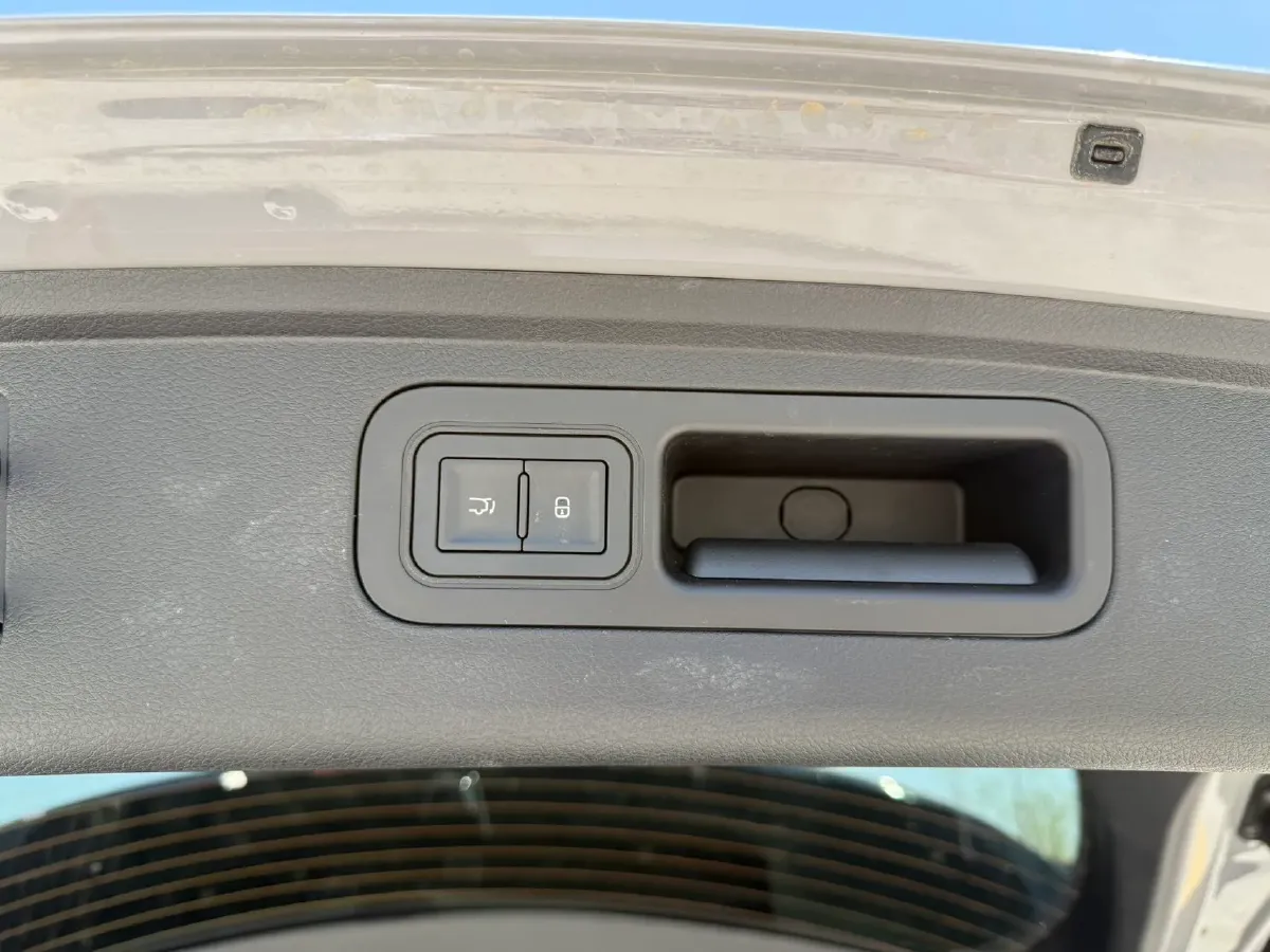 2025 BYD Tang 1.5T 156HP L4 E-CVT PHEV 21.504KWH,autocango,china used car exporter,china ev exporter,chinese used car exporter,chinese used ev exporter