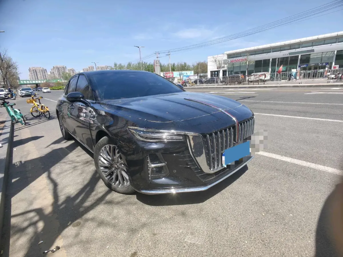 2023 HongQi H5 2.0T 224HP L4 8AT,autocango,china used car exporter,china ev exporter,chinese used car exporter,chinese used ev exporter