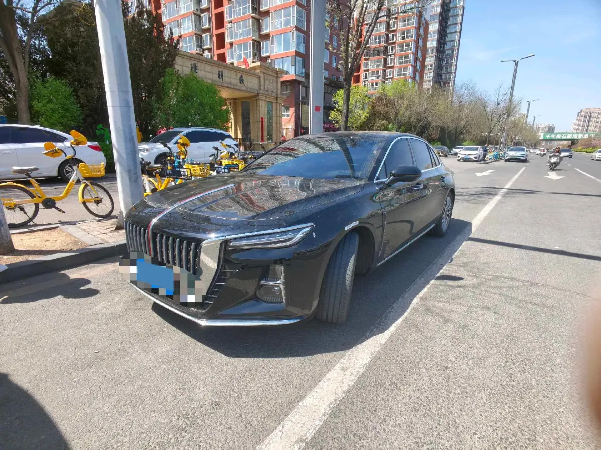 2023 HongQi H5 2.0T 224HP L4 8AT,autocango,china used car exporter,china ev exporter,chinese used car exporter,chinese used ev exporter