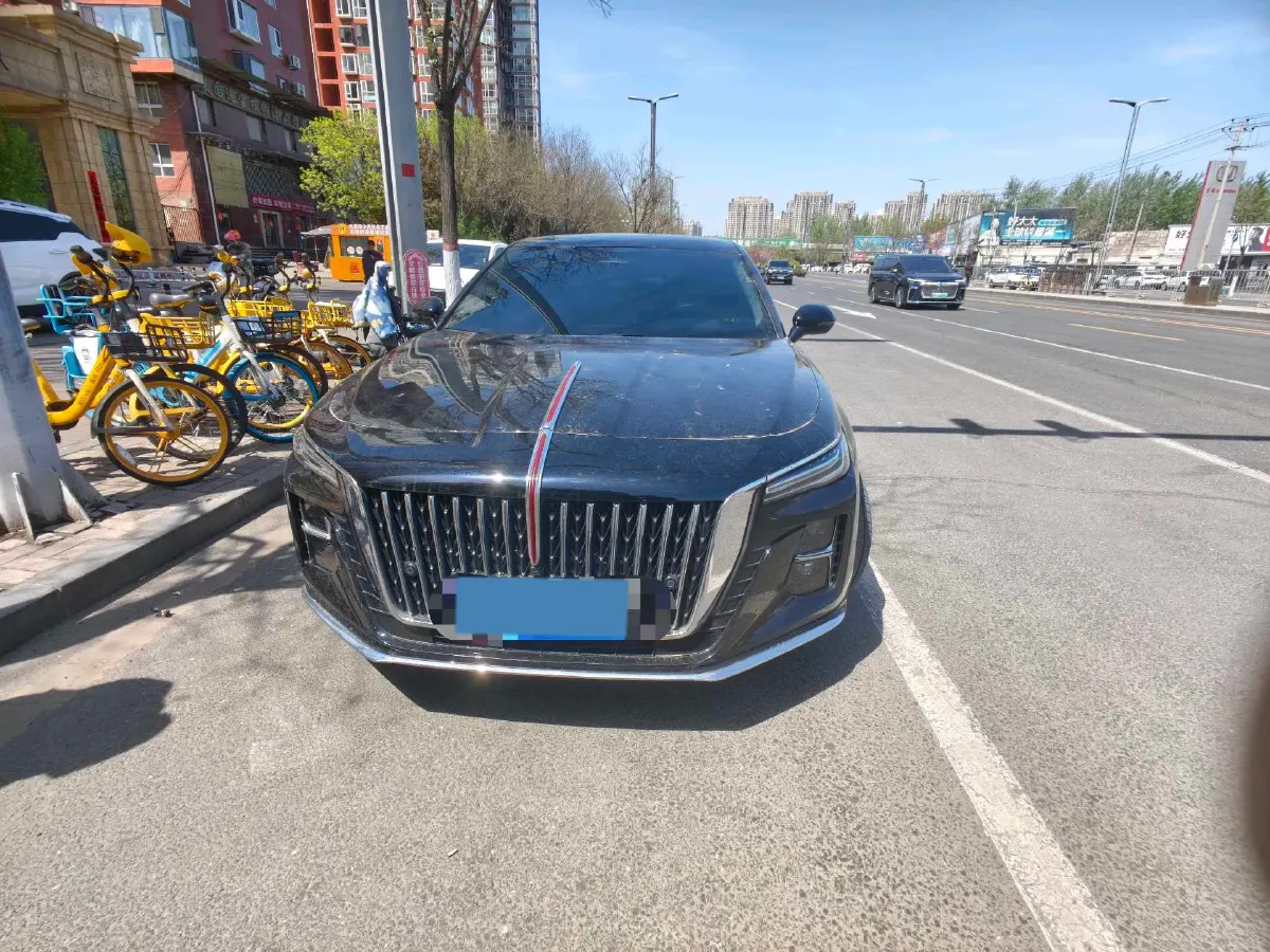 2023 HongQi H5 2.0T 224HP L4 8AT,autocango,china used car exporter,china ev exporter,chinese used car exporter,chinese used ev exporter