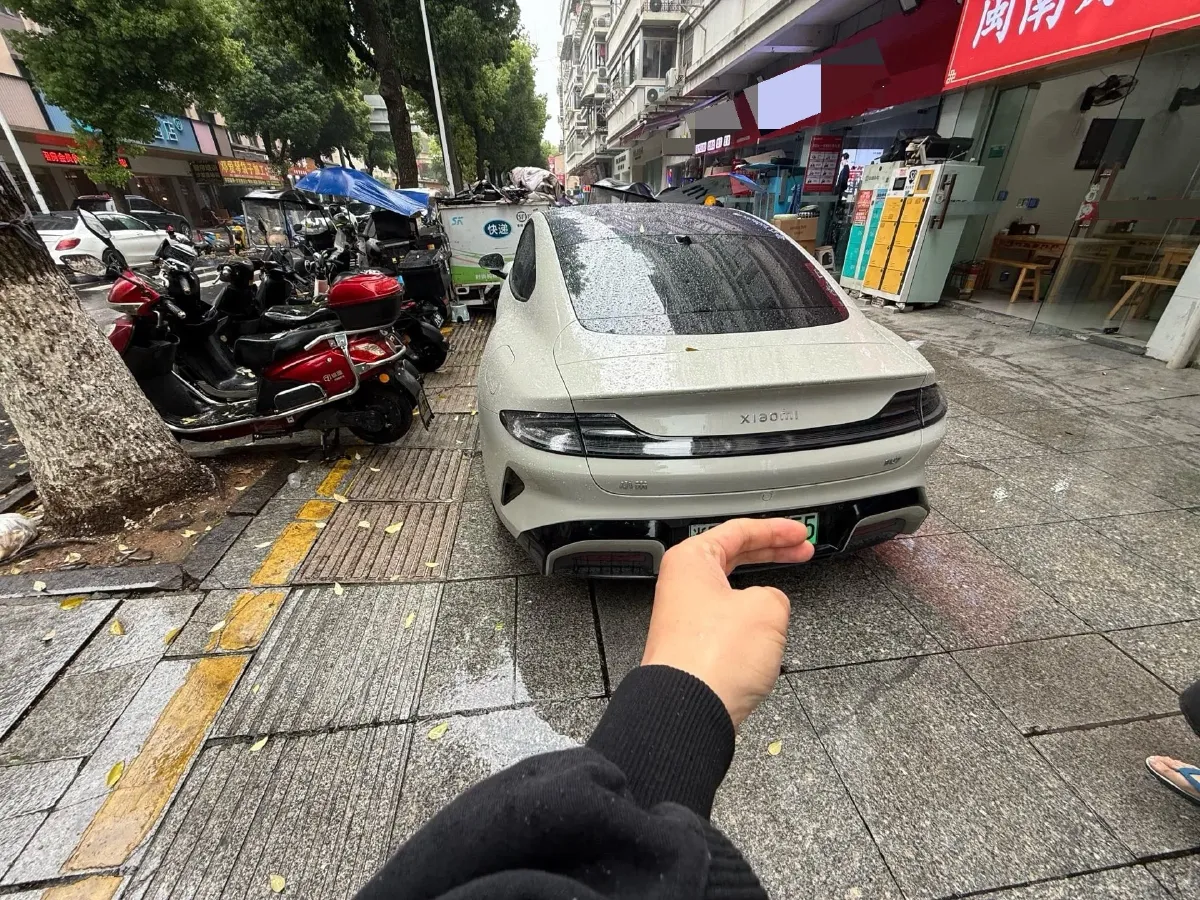 2024 MI SU7 BEV 73.6KWH,autocango,china used car exporter,china ev exporter,chinese used car exporter,chinese used ev exporter