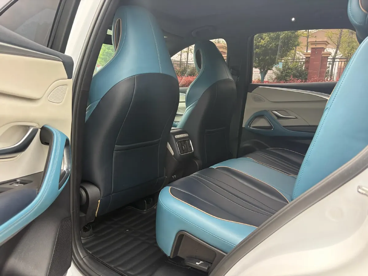 2021 BYD Song Pro 1.5T 185HP L4 7DCT,autocango,china used car exporter,china ev exporter,chinese used car exporter,chinese used ev exporter