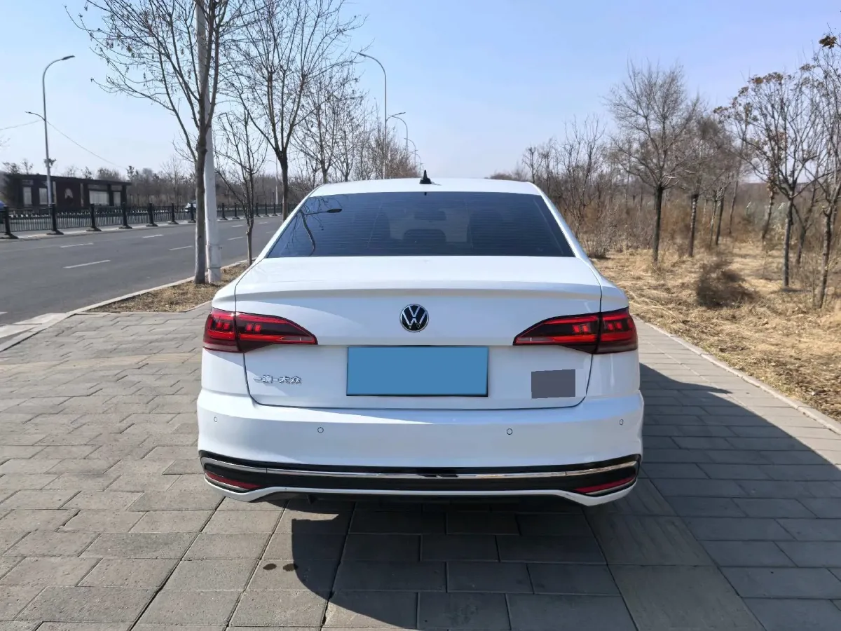 2023 Volkswagen Bora 1.4T 150HP L4 7DCT,autocango,china used car exporter,china ev exporter,chinese used car exporter,chinese used ev exporter