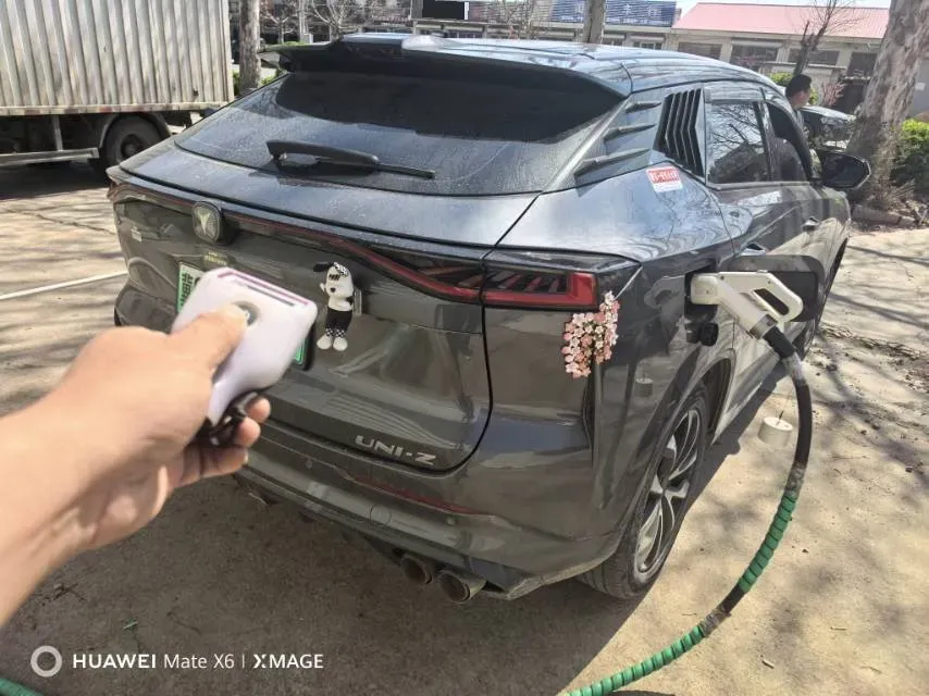 2024 ChangAn UNI-Z 1.5L 98HP L4 E-CVT PHEV 18.4KWH,autocango,china used car exporter,china ev exporter,chinese used car exporter,chinese used ev exporter