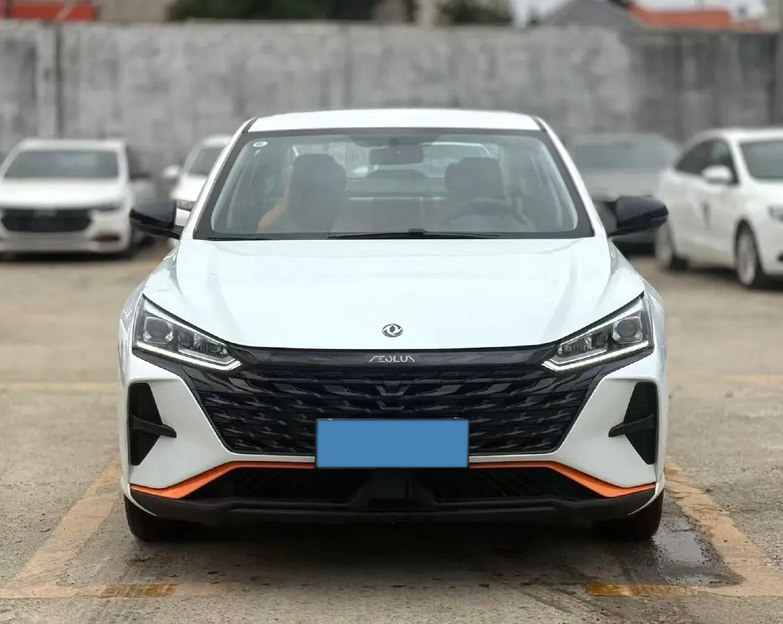 2023 DongFeng Aeolus YiXuan 1.5L 125HP L4 6DCT,autocango,china used car exporter,china ev exporter,chinese used car exporter,chinese used ev exporter