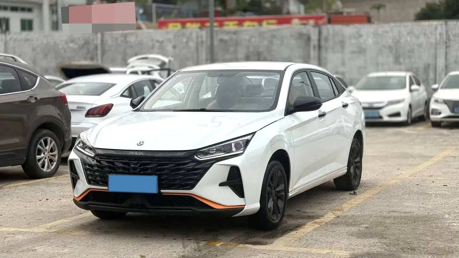 2023 DongFeng Aeolus YiXuan 1.5L 125HP L4 6DCT,autocango,china used car exporter,china ev exporter,chinese used car exporter,chinese used ev exporter