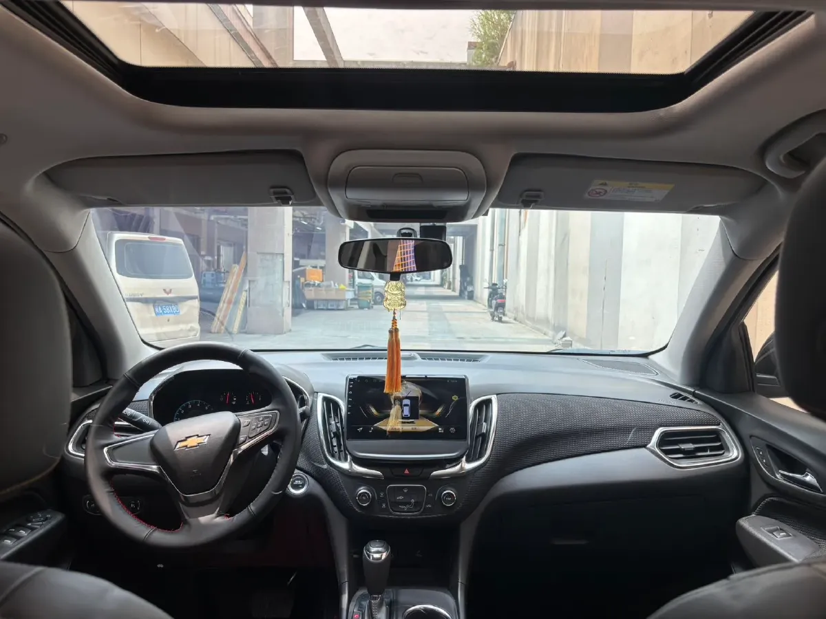 2018 Chevrolet Equinox 1.5T 180HP L4 6AT,autocango,china used car exporter,china ev exporter,chinese used car exporter,chinese used ev exporter