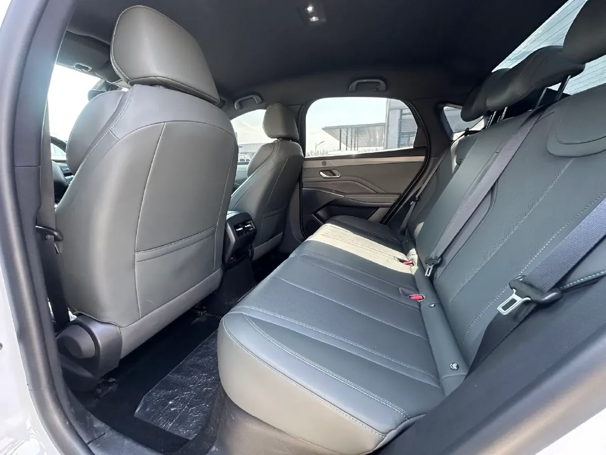 2025 BYD Seal05 DM-i 1.5L 101HP L4 E-CVT PHEV 7.68KWH,autocango,china used car exporter,china ev exporter,chinese used car exporter,chinese used ev exporter