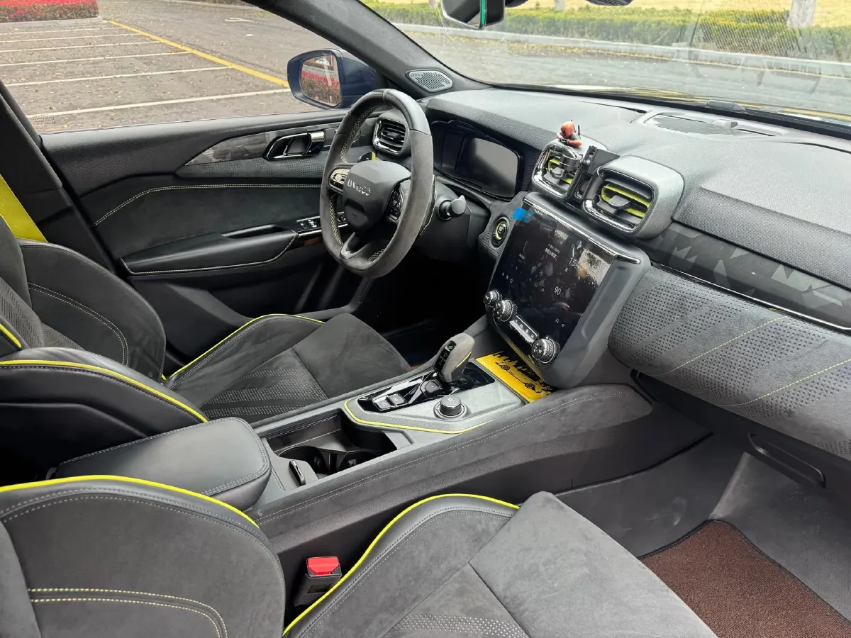 2022 LYNK&CO 03 2.0T 254HP L4 8AT,autocango,china used car exporter,china ev exporter,chinese used car exporter,chinese used ev exporter