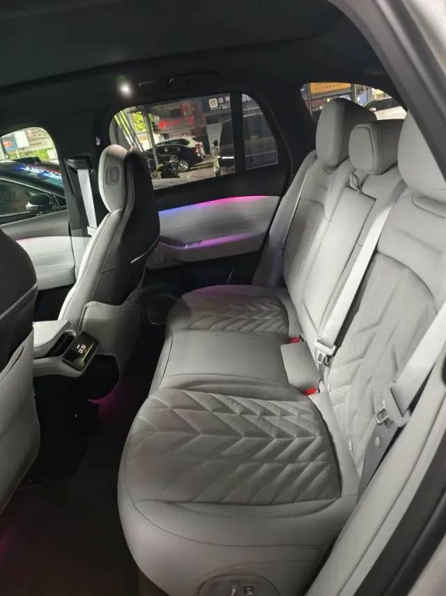 2025 NIO ES6 BEV,autocango,china used car exporter,china ev exporter,chinese used car exporter,chinese used ev exporter