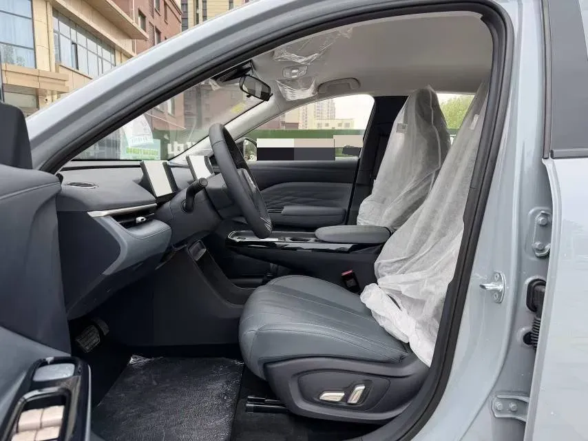 2026 ARCFOX T1 BEV,autocango,china used car exporter,china ev exporter,chinese used car exporter,chinese used ev exporter