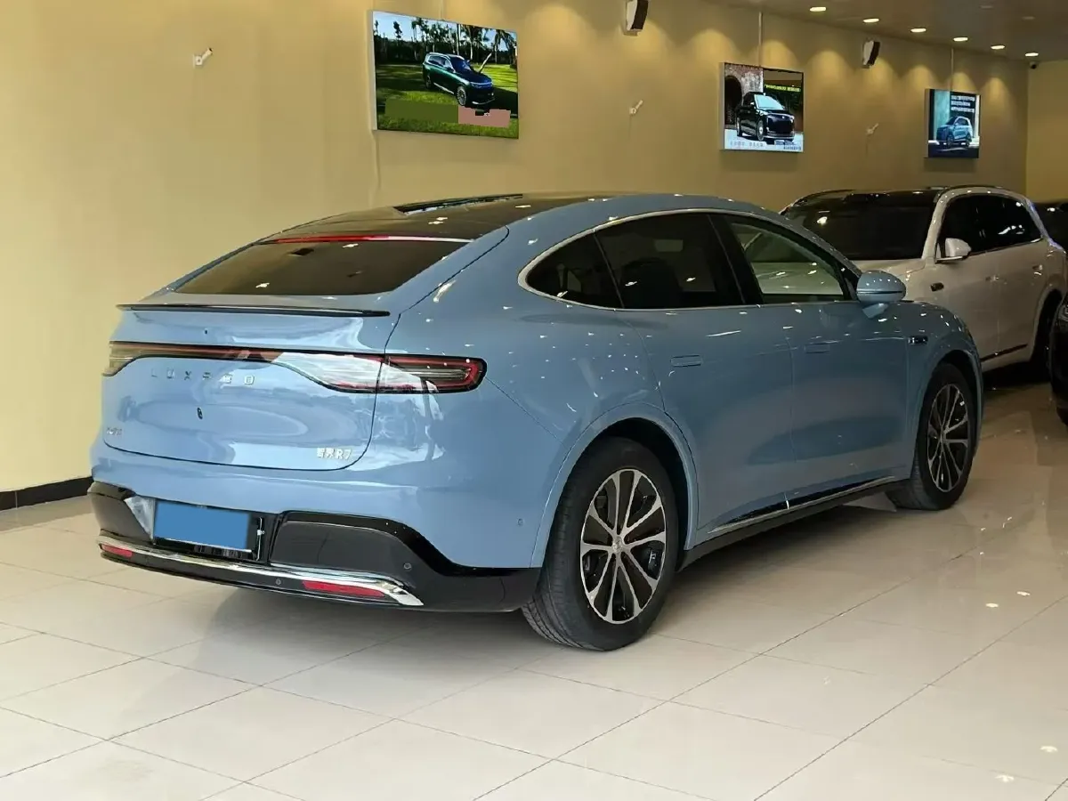 2026 Luxeed R7 REEV 156HP REEV,autocango,china used car exporter,china ev exporter,chinese used car exporter,chinese used ev exporter