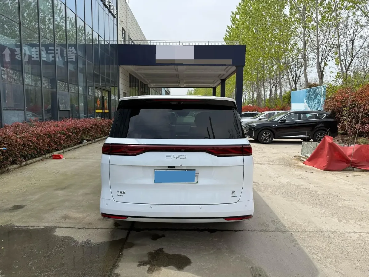 2025 BYD Xia 1.5T 156HP L4 E-CVT PHEV 36.6KWH,autocango,china used car exporter,china ev exporter,chinese used car exporter,chinese used ev exporter