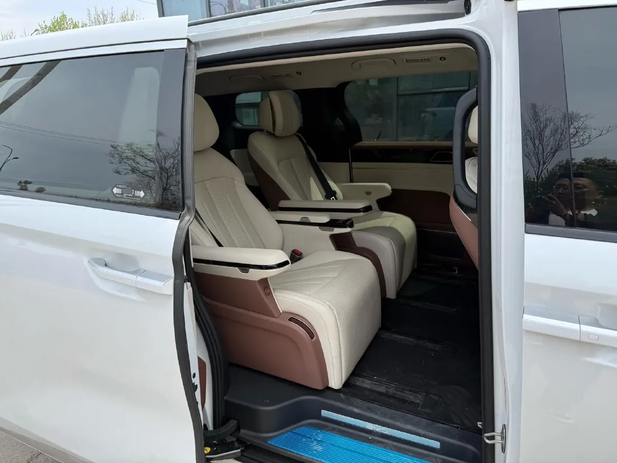 2025 BYD Xia 1.5T 156HP L4 E-CVT PHEV 36.6KWH,autocango,china used car exporter,china ev exporter,chinese used car exporter,chinese used ev exporter