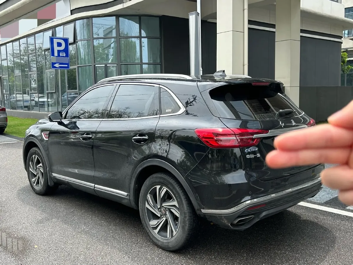 2022 HongQi HS5 2.0T 224HP L4 6AT,autocango,china used car exporter,china ev exporter,chinese used car exporter,chinese used ev exporter