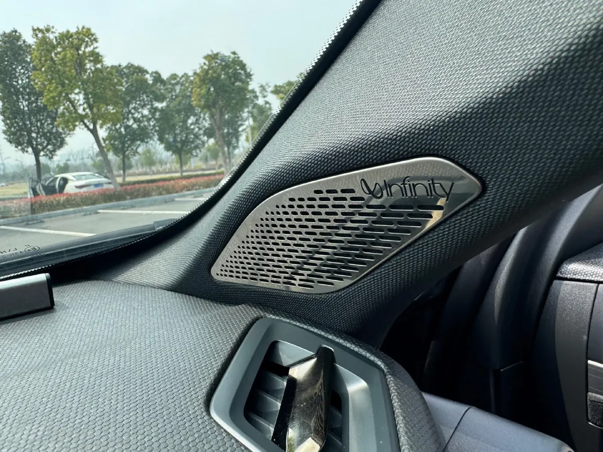 2020 LYNK&CO 05 2.0T 254HP L4 8AT,autocango,china used car exporter,china ev exporter,chinese used car exporter,chinese used ev exporter