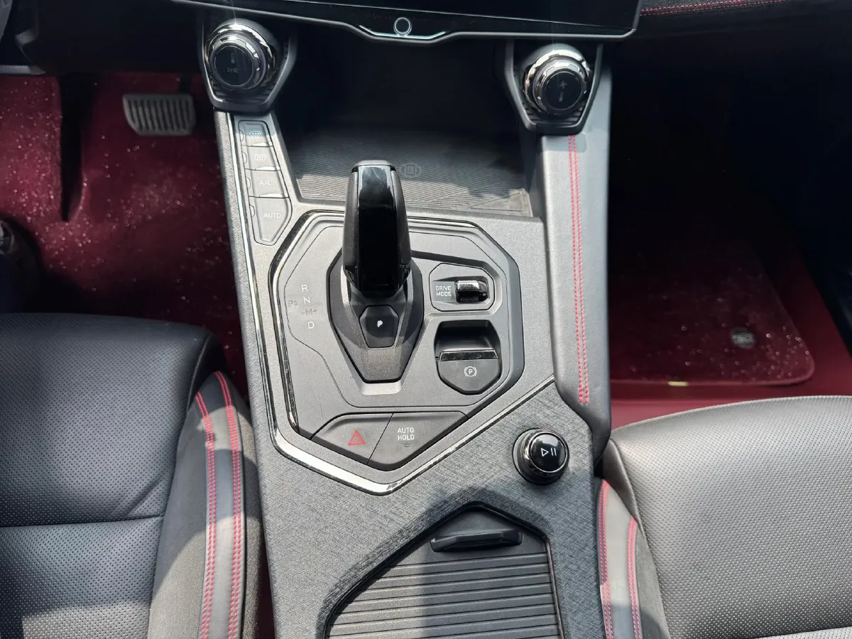 2020 LYNK&CO 05 2.0T 254HP L4 8AT,autocango,china used car exporter,china ev exporter,chinese used car exporter,chinese used ev exporter