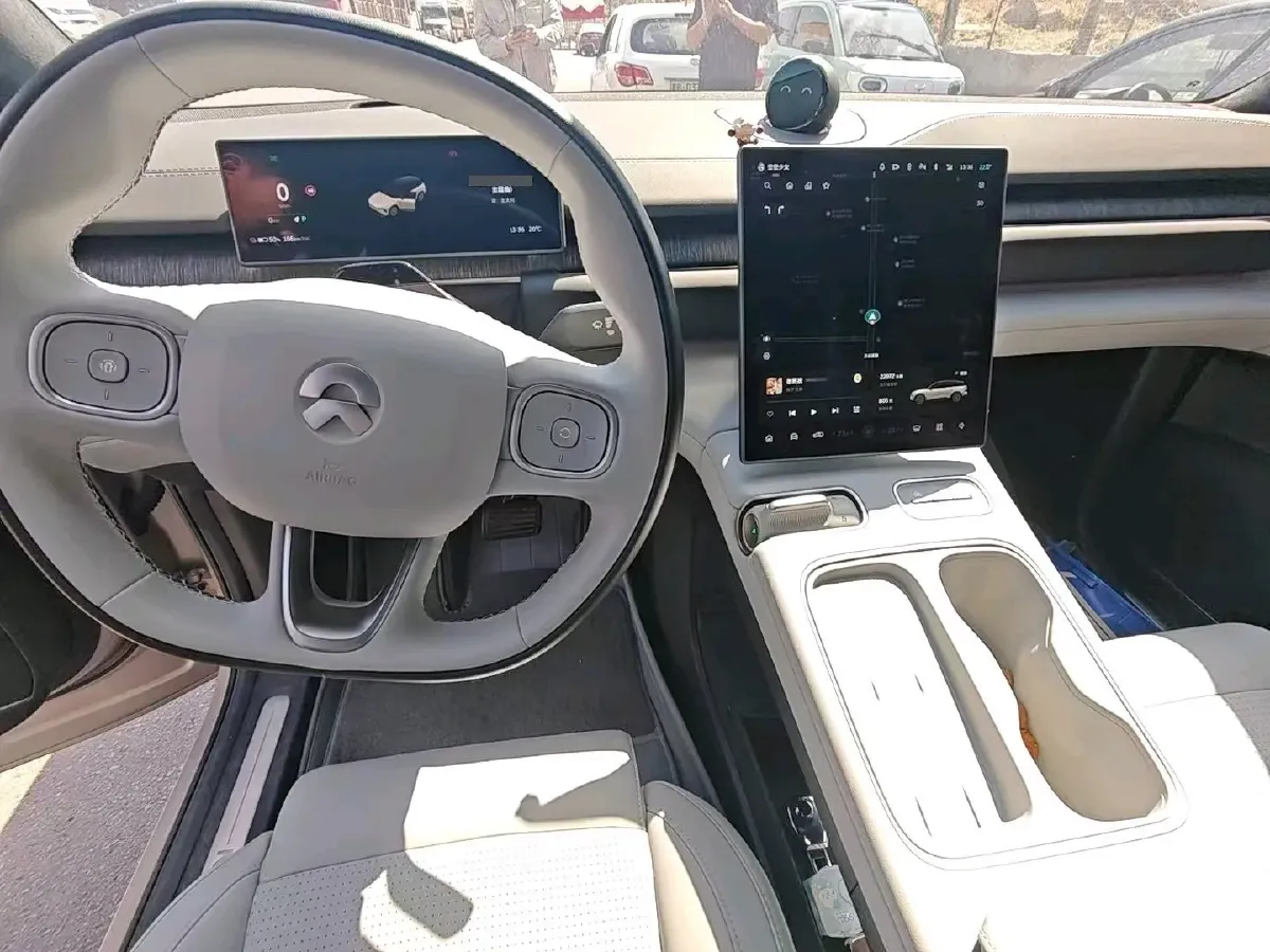 2023 NIO ES6 BEV 75KWH,autocango,china used car exporter,china ev exporter,chinese used car exporter,chinese used ev exporter