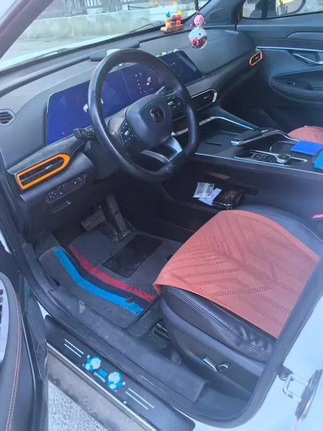 2022 ChangAn UNI-T 1.5T 188HP L4 7DCT,autocango,china used car exporter,china ev exporter,chinese used car exporter,chinese used ev exporter