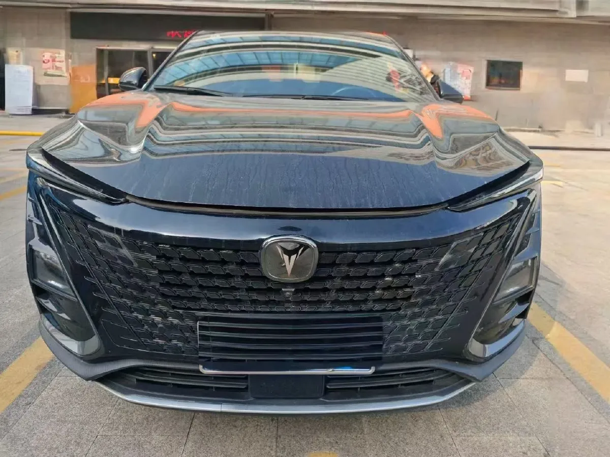 2022 ChangAn UNI-T 1.5T 188HP L4 7DCT,autocango,china used car exporter,china ev exporter,chinese used car exporter,chinese used ev exporter