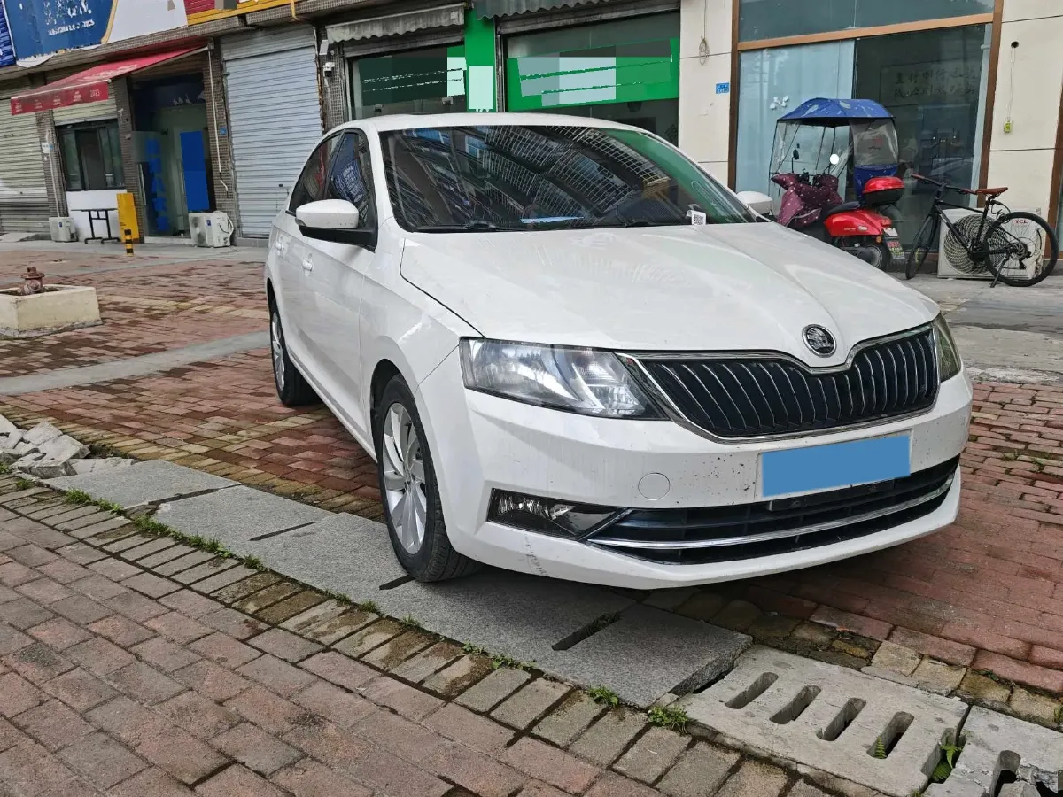 2019 Skoda Rapid Spaceback 1.5L 110HP L4 6AT,autocango,china used car exporter,china ev exporter,chinese used car exporter,chinese used ev exporter
