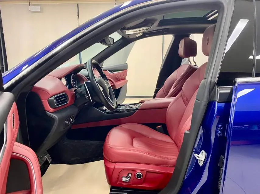 2021 Maserati Levante 3.0T 350HP V6 8AT,autocango,china used car exporter,china ev exporter,chinese used car exporter,chinese used ev exporter