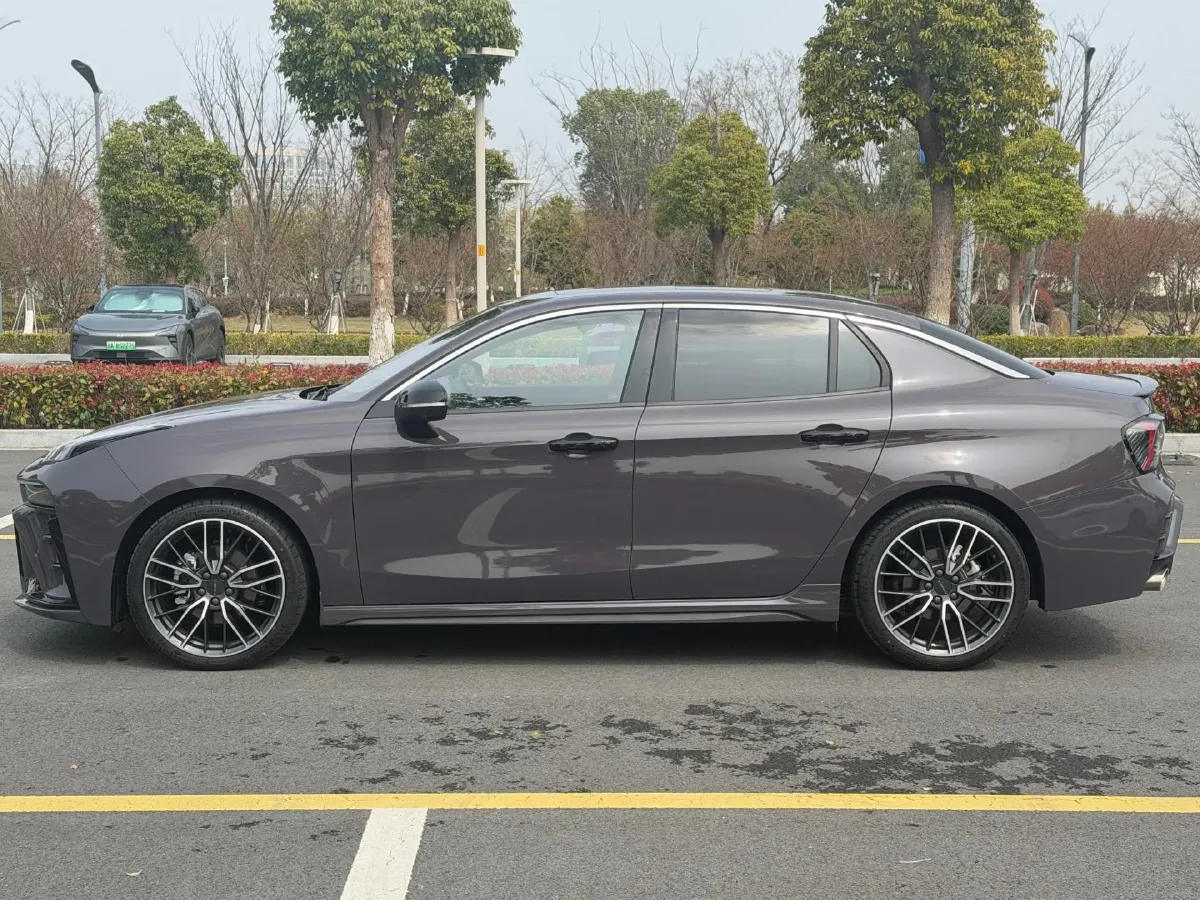 2025 LYNK&CO 03 2.0T 254HP L4 7DCT,autocango,china used car exporter,china ev exporter,chinese used car exporter,chinese used ev exporter