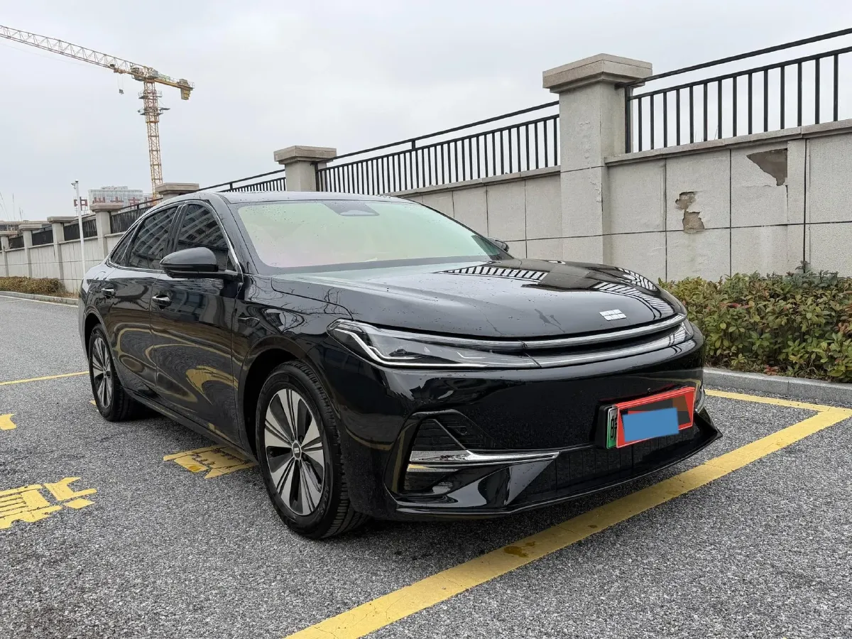 2025 Geely Galaxy A7 1.5L 112HP L4 1DHT PHEV,autocango,china used car exporter,china ev exporter,chinese used car exporter,chinese used ev exporter