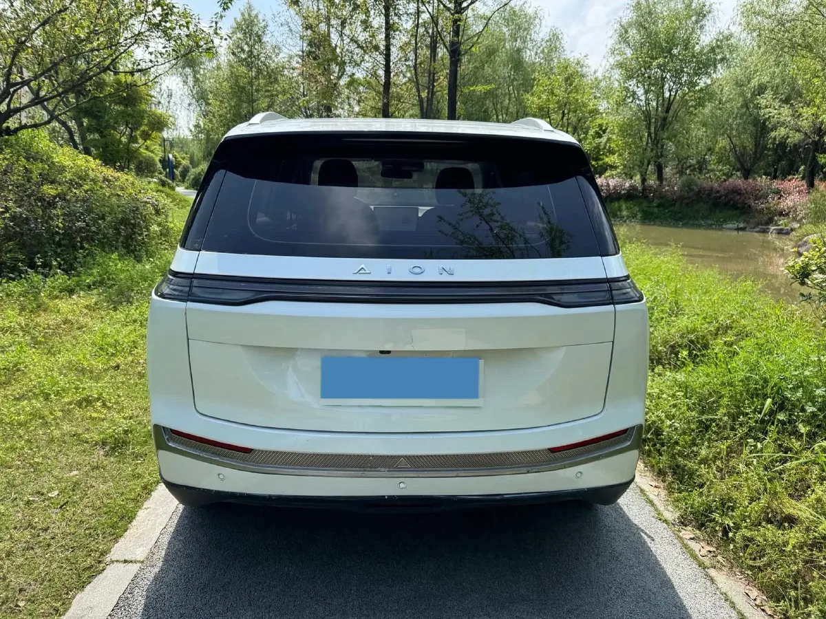 2023 GAC Trumpchi GS4 1.5T 177HP L4 6AT,autocango,china used car exporter,china ev exporter,chinese used car exporter,chinese used ev exporter