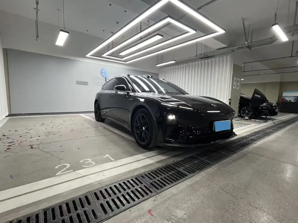 2024 NIO ET5T BEV 75KWH,autocango,china used car exporter,china ev exporter,chinese used car exporter,chinese used ev exporter