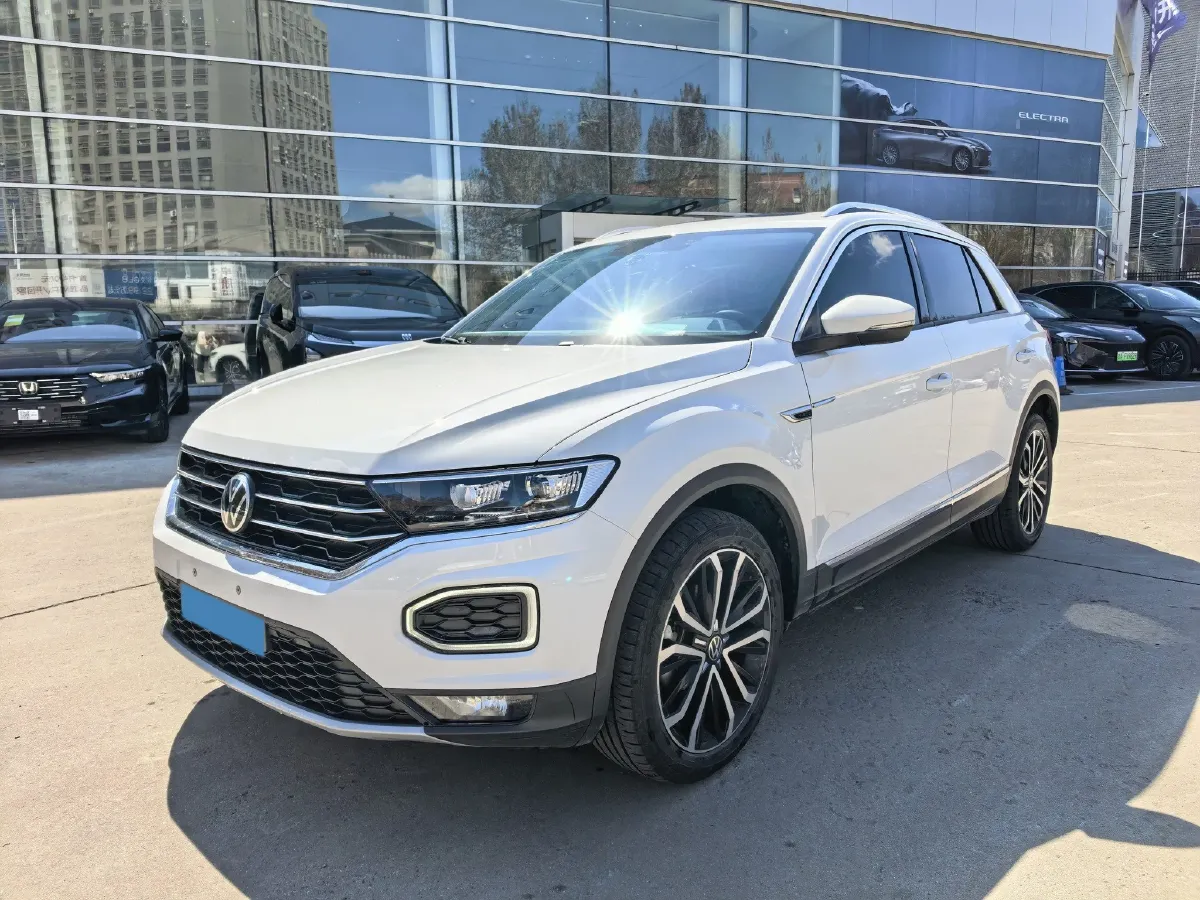 2021 Volkswagen T-Roc 1.4T 150HP L4 7DCT,autocango,china used car exporter,china ev exporter,chinese used car exporter,chinese used ev exporter