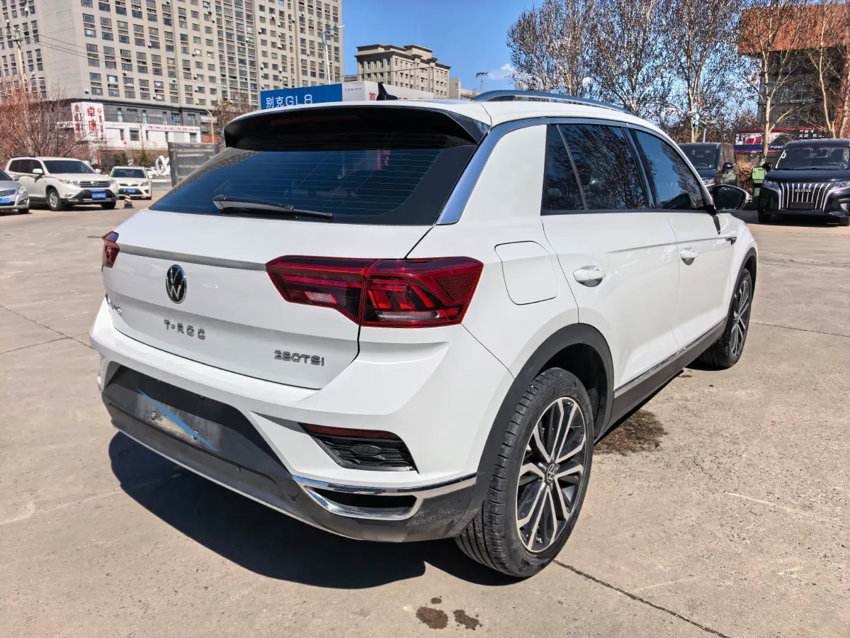 2021 Volkswagen T-Roc 1.4T 150HP L4 7DCT,autocango,china used car exporter,china ev exporter,chinese used car exporter,chinese used ev exporter