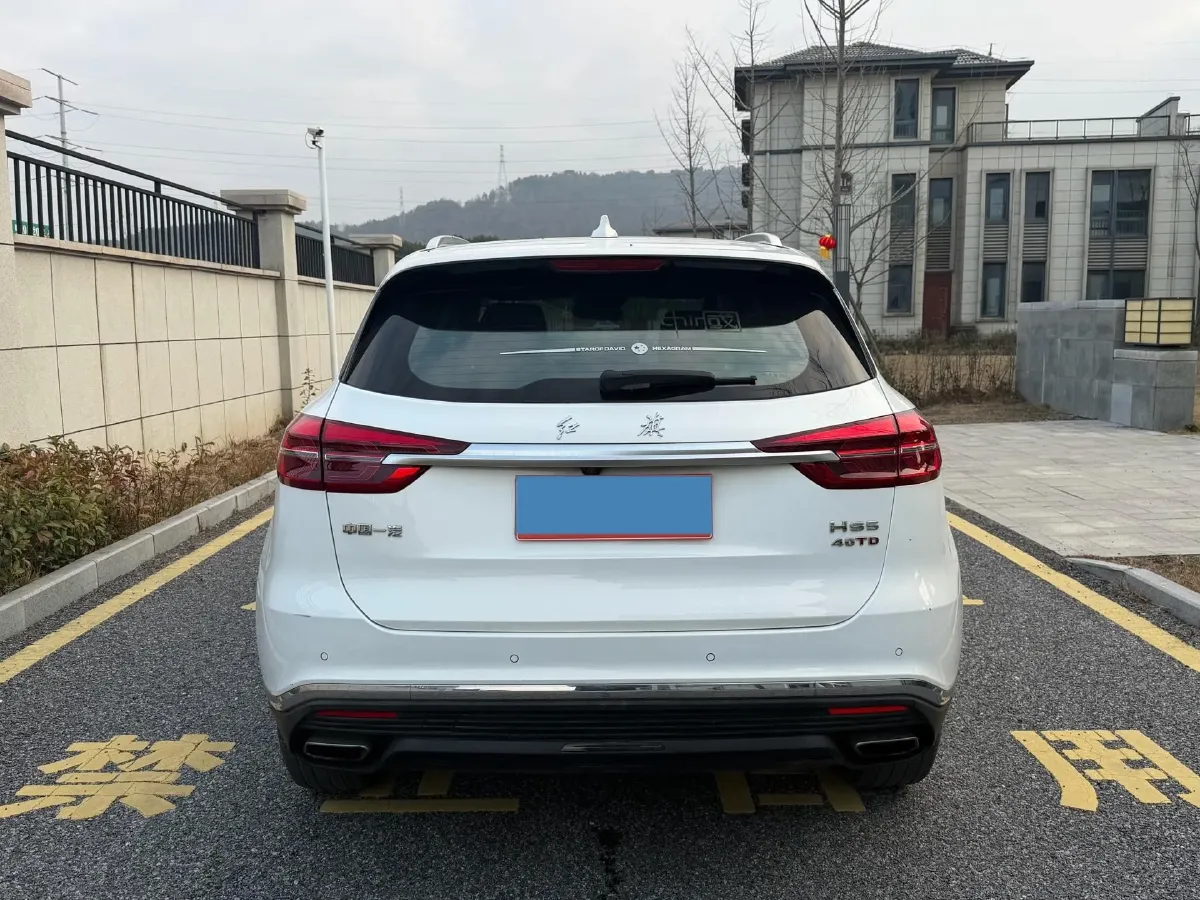 2019 HongQi HS5 2.0T 224HP L4 6AT,autocango,china used car exporter,china ev exporter,chinese used car exporter,chinese used ev exporter