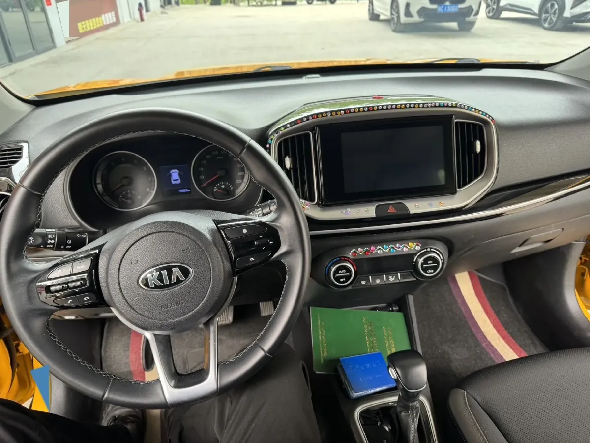 2021 Kia KX1 1.4L 100HP L4 CVT,autocango,china used car exporter,china ev exporter,chinese used car exporter,chinese used ev exporter