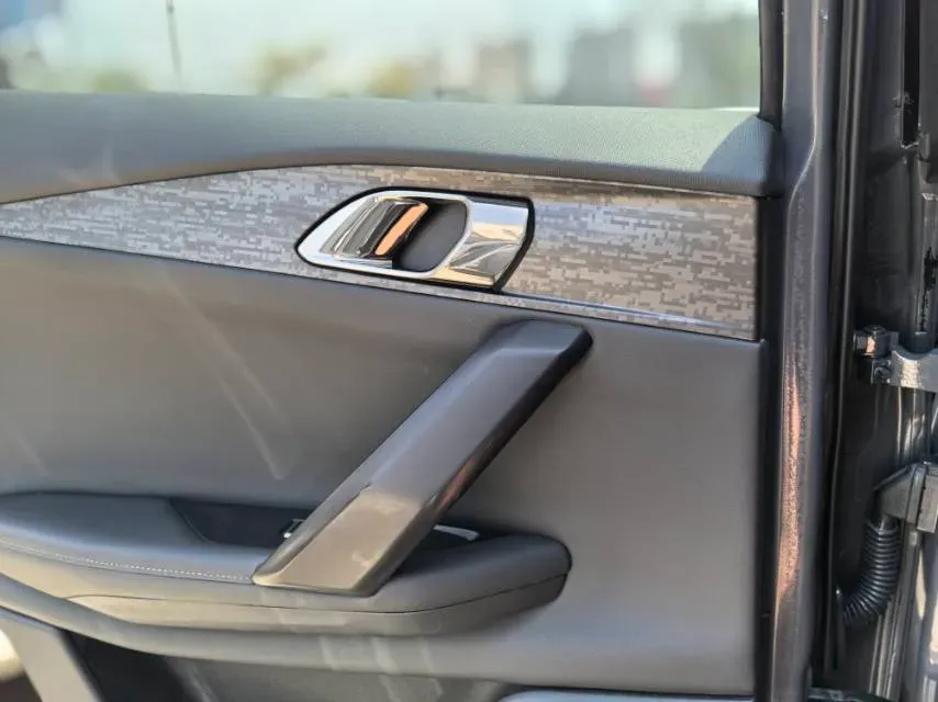 2023 LYNK&CO 06 1.5T 181HP L4 7DCT,autocango,china used car exporter,china ev exporter,chinese used car exporter,chinese used ev exporter