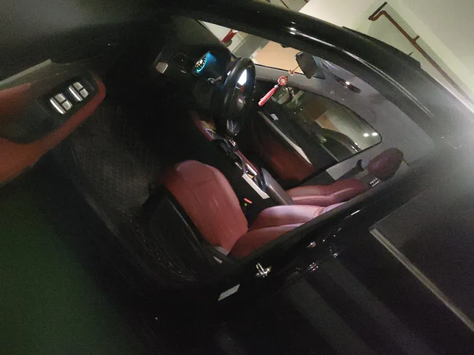 2025 Fulwin FulwinT8 1.5T 156HP L4 1DHT PHEV 18.67KWH,autocango,china used car exporter,china ev exporter,chinese used car exporter,chinese used ev exporter