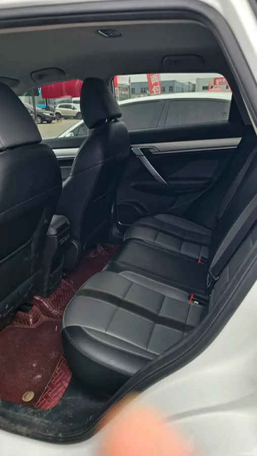 2023 Geely Coolray 1.5T 181HP L4 7DCT,autocango,china used car exporter,china ev exporter,chinese used car exporter,chinese used ev exporter