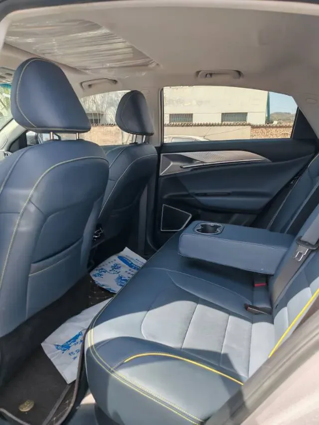 2024 Geometry G6 BEV 53.4KWH,autocango,china used car exporter,china ev exporter,chinese used car exporter,chinese used ev exporter