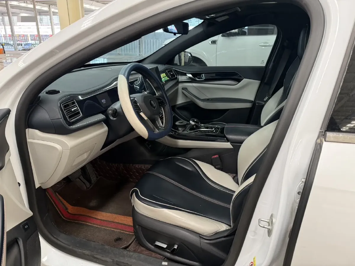 2021 Haval F7 1.5T 169HP L4 7DCT,autocango,china used car exporter,china ev exporter,chinese used car exporter,chinese used ev exporter