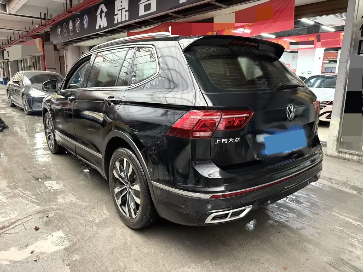 2023 Volkswagen Tiguan L 2.0T 186HP L4 7DCT,autocango,china used car exporter,china ev exporter,chinese used car exporter,chinese used ev exporter