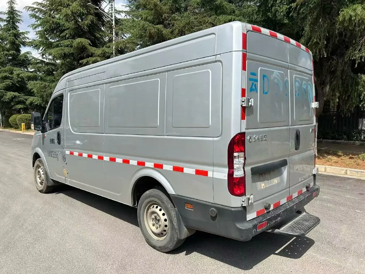 2021 DongFeng DFAC YuFeng 2.0T 136HP L4 6MT,autocango,china used car exporter,china ev exporter,chinese used car exporter,chinese used ev exporter