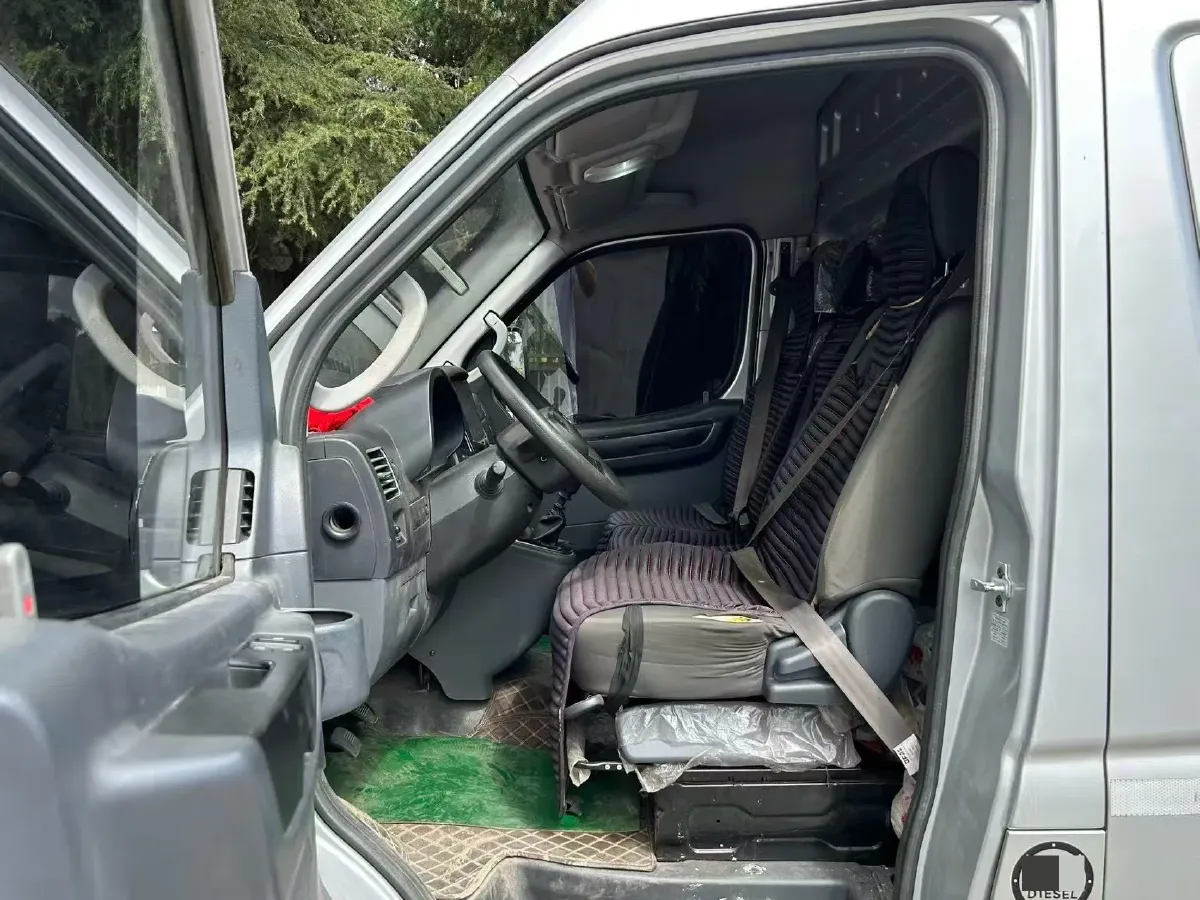 2021 DongFeng DFAC YuFeng 2.0T 136HP L4 6MT,autocango,china used car exporter,china ev exporter,chinese used car exporter,chinese used ev exporter