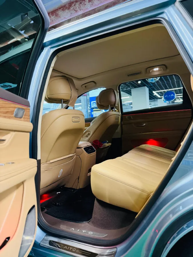 2024 Jaguar E-PACE 1.5T 200HP L3 8AT,autocango,china used car exporter,china ev exporter,chinese used car exporter,chinese used ev exporter