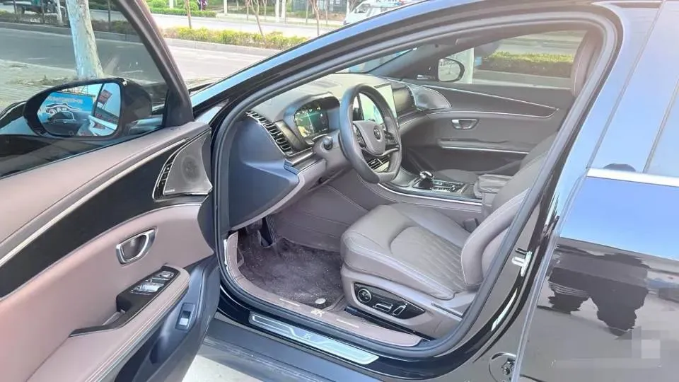 2024 BYD Han 1.5T 139HP L4 E-CVT PHEV 18.316KWH,autocango,china used car exporter,china ev exporter,chinese used car exporter,chinese used ev exporter