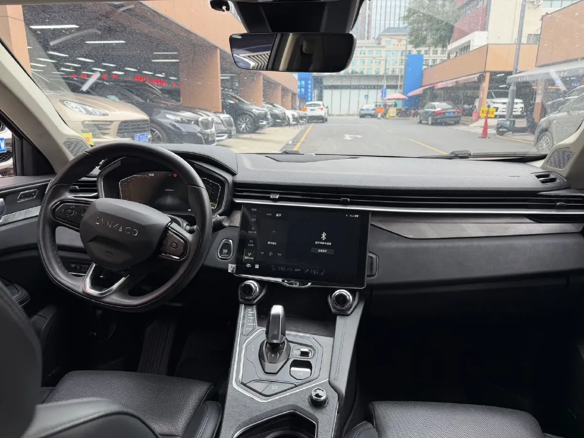 2021 LYNK&CO 01 2.0T 218HP L4 8AT,autocango,china used car exporter,china ev exporter,chinese used car exporter,chinese used ev exporter