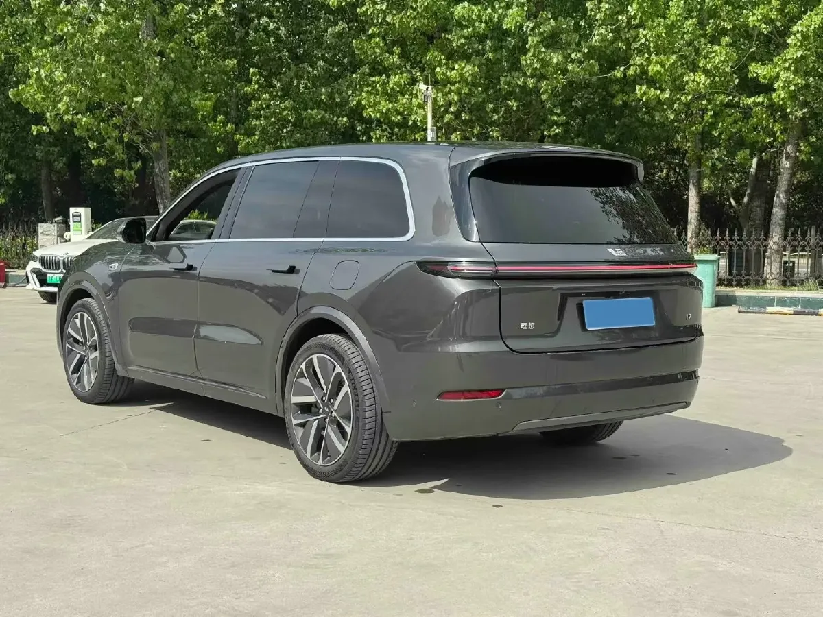 2023 Li L9 Range Extended 154HP REEV 42.6KWH,autocango,china used car exporter,china ev exporter,chinese used car exporter,chinese used ev exporter